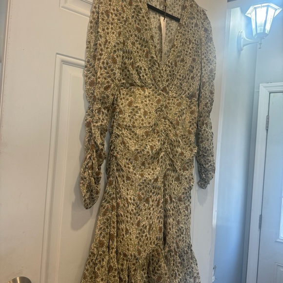 ByTimo
Chic Long Sleeve Floral Dress - Picture 11 of 12